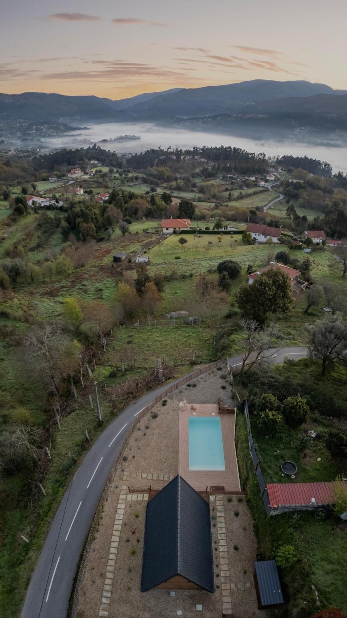 Villa Casas Da Madrinha Arcos de Valdevez Exterior foto